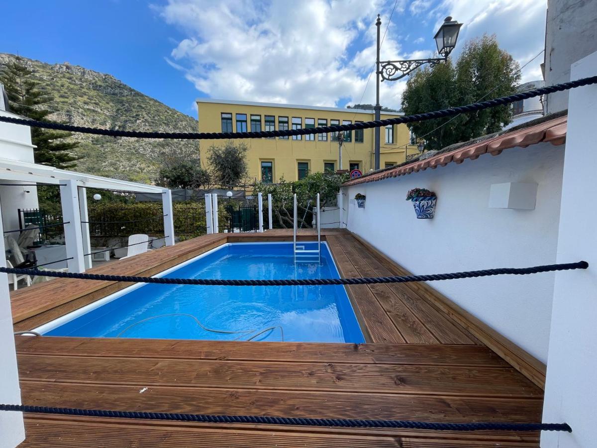 Villa Spring Apartments Мета Екстер'єр фото